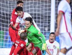 PG电子游戏-强强对话，中超联赛赛场上的战斗惊险刺激