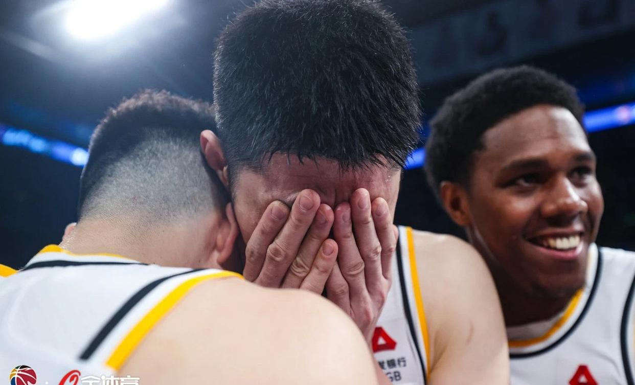 PG Soft Gaming-广东男篮大将受伤状态不佳,全队压力巨大